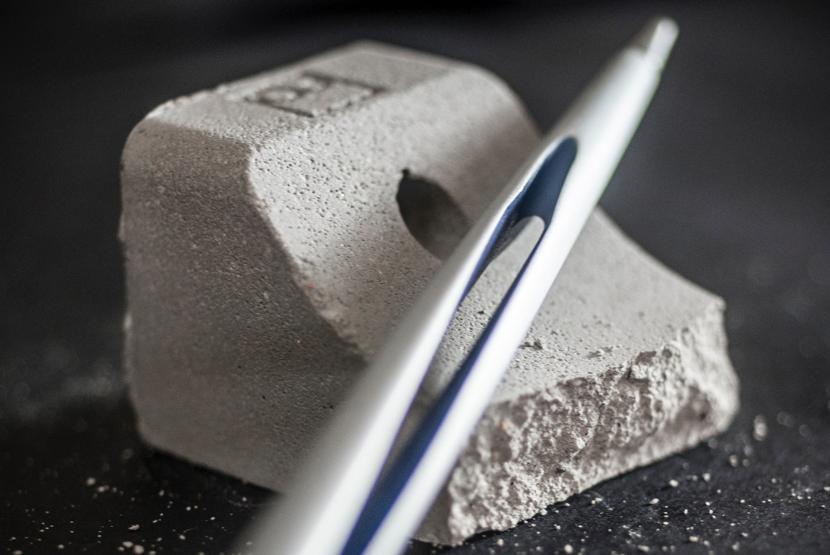 PININFARINA AERO Blue 