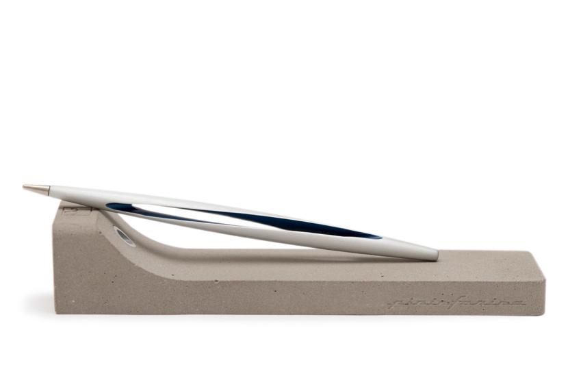 PININFARINA AERO Blue 