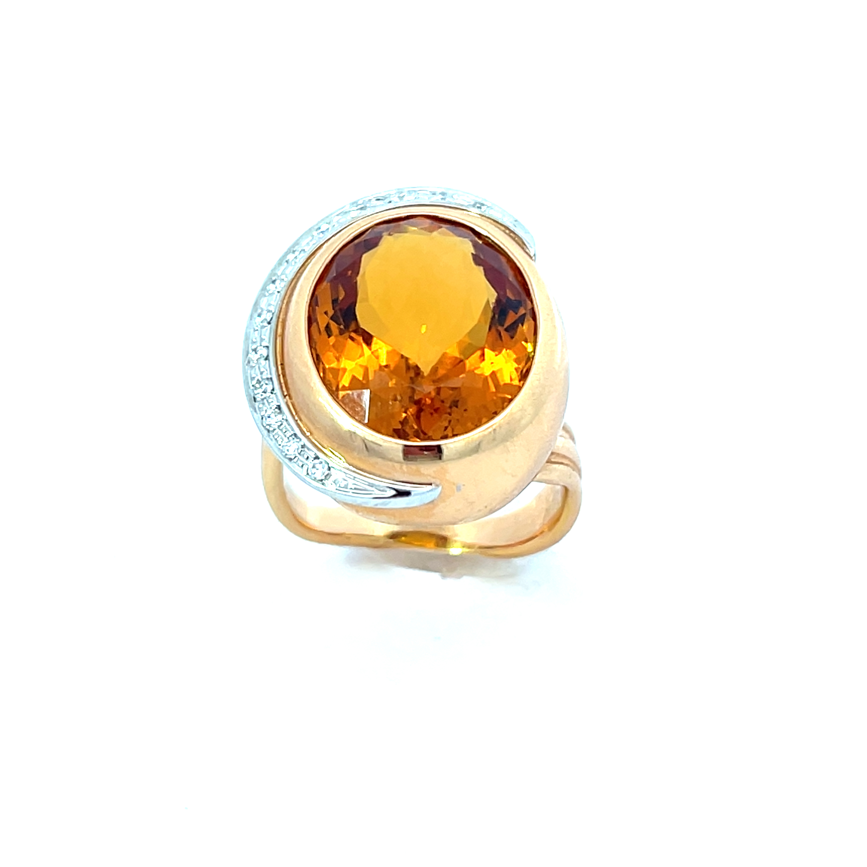 Anello oro gialllo con citrino e diamanti 