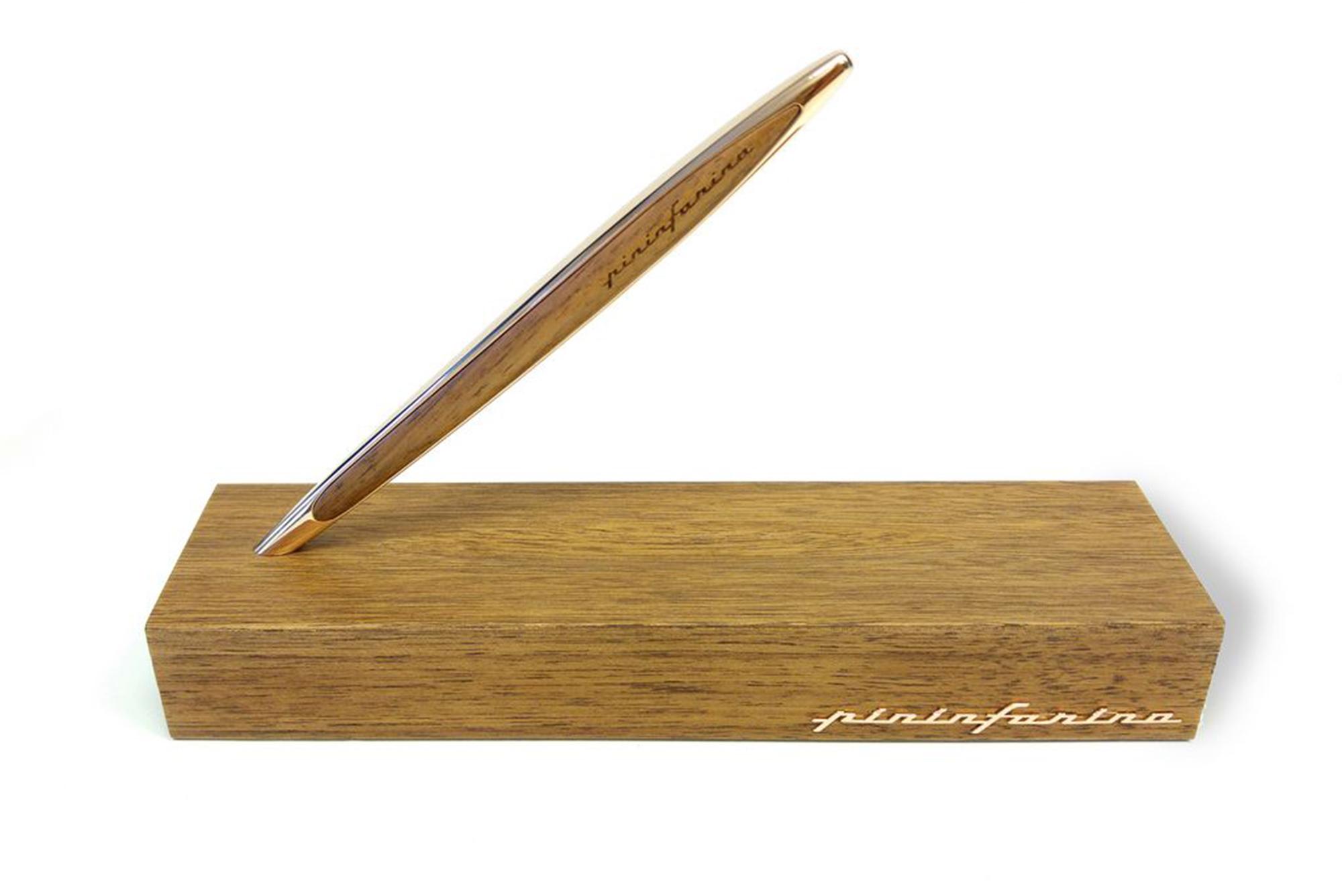 PININFARINA CAMBIANO Pale-GOLD EDITION 